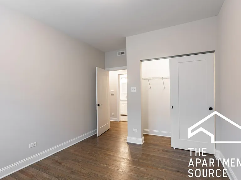 3409 W Fullerton Ave #2B — Photo 11