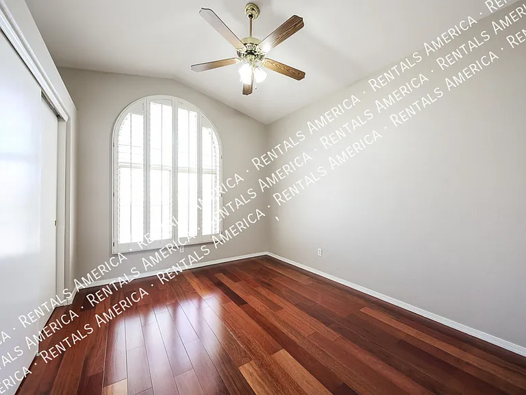 4616 E Summerhaven Dr — Photo 38