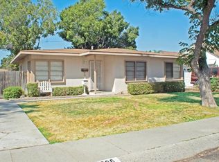 13626 Chestnut St, Whittier, CA 90605