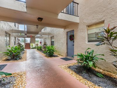 7500 NW 30th Place #123, Sunrise, FL, 33313