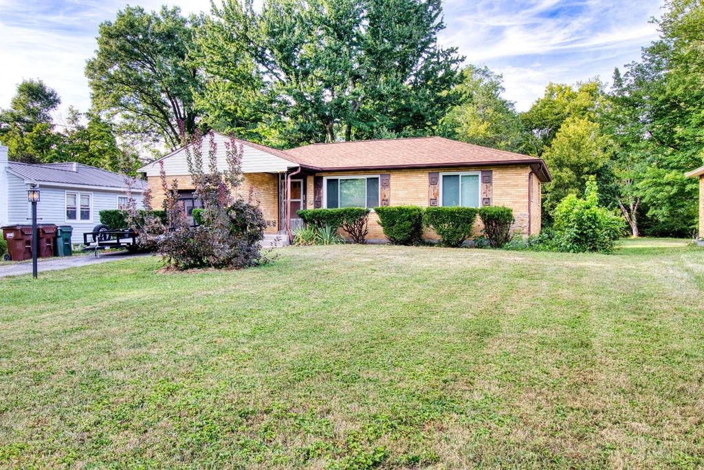 Real estate listing image