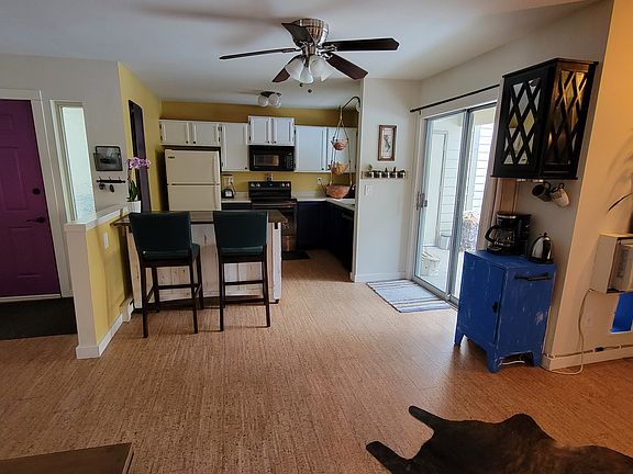 3rd image of 3465 Lochwood Dr