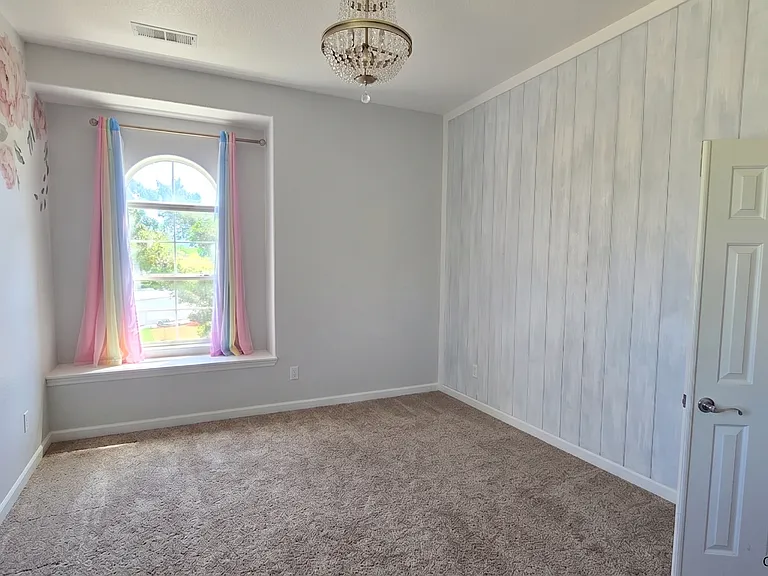 5265 N Elk River Rd — Photo 31