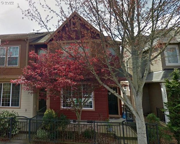 1st image of 1232 SE Bianca St