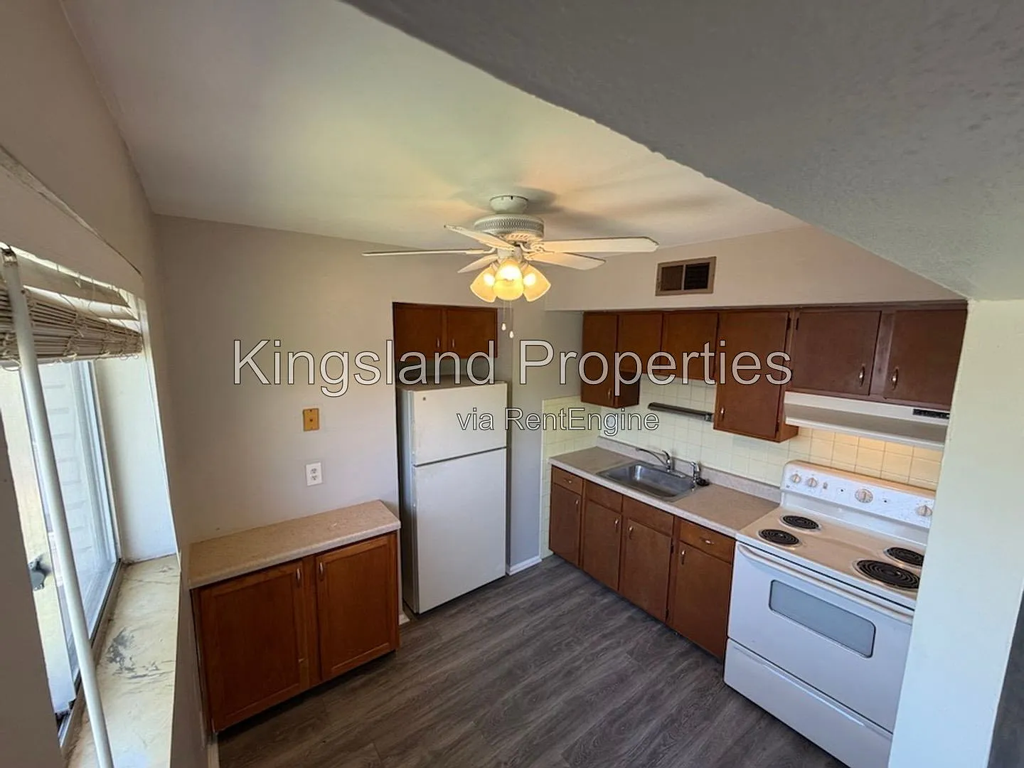 2 bed, 1.0 bath, 710 sqft, $975 — Photo 3