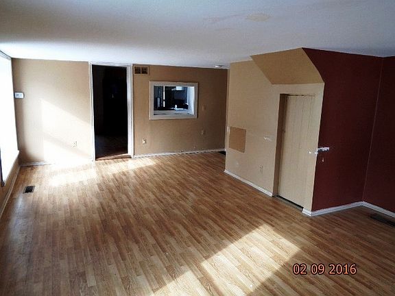 5th image of 109 N Osceola St