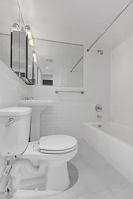 Rented by Cooper & Cooper Real Estate | media 34