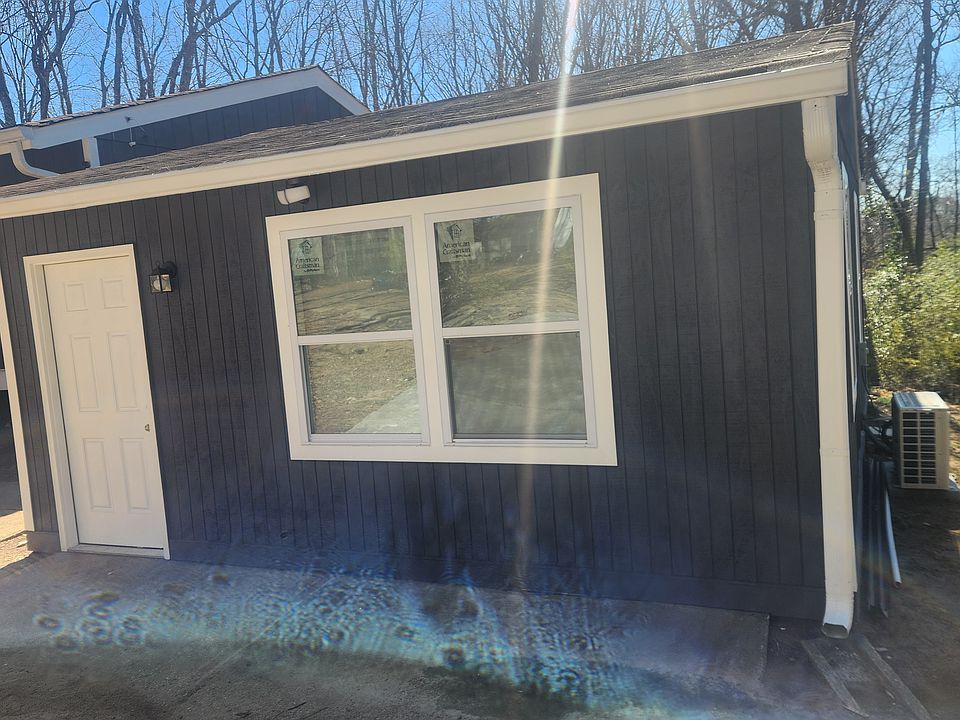 1st image of 3480 Park Dr #1