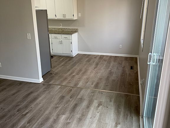 Living Room/ Kitchen