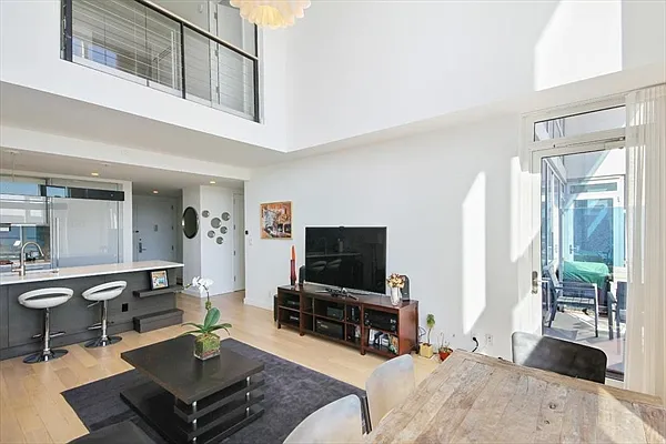 Sold by Citi Habitats | media 13