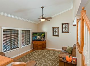 4480 Mark Ct, Riverside, CA 92509