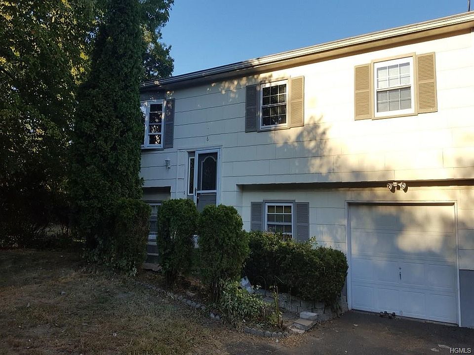 1st image of 6 Robert Ct