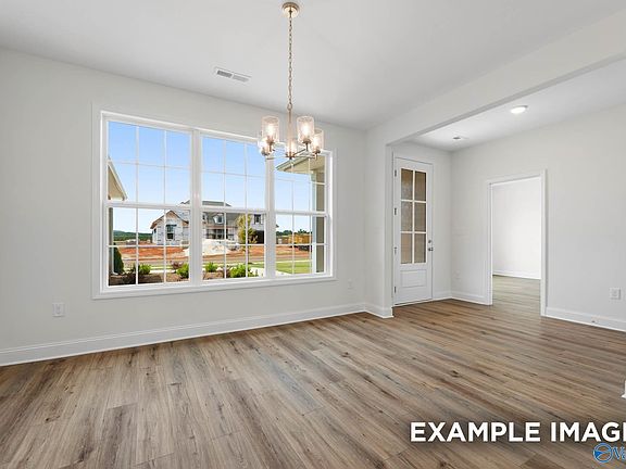 4th image of 102 Bella Kate Dr