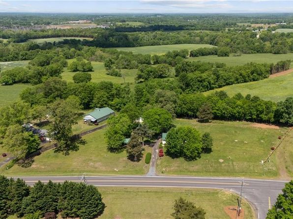 3219 Us Highway 158, Mocksville, NC 27028