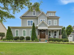 305 Springtree Cir, Fuquay Varina, NC 27526