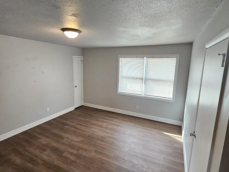 177 Norton Ln #1 — Photo 2
