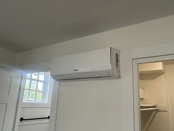 5th image of 350 Pine St