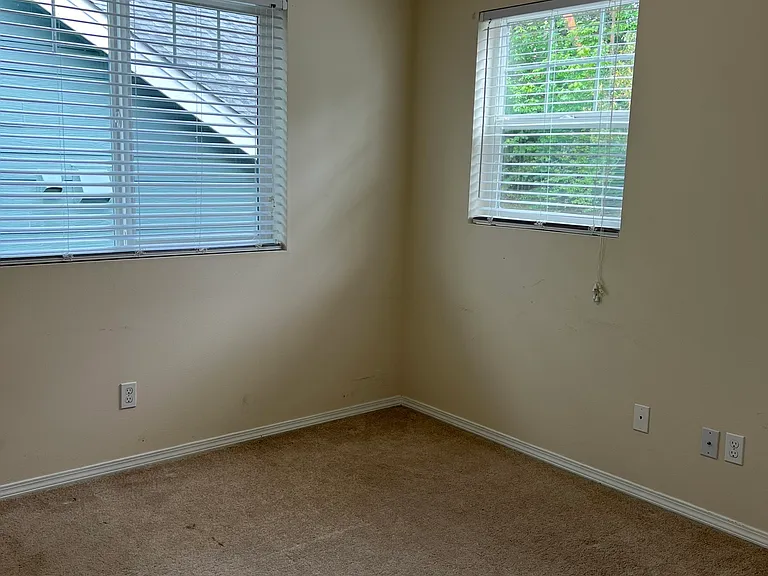 19428 Willet Ln NE — Photo 16