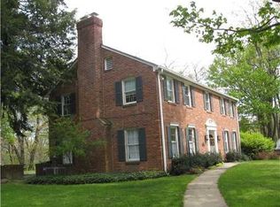 210 Camp Meeting Rd, Sewickley, PA 15143