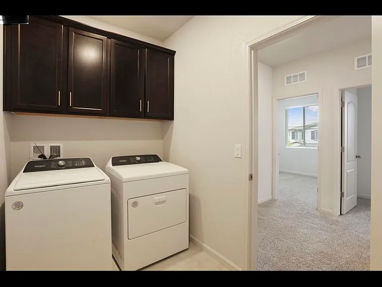 2260 Shoreline Dr — Photo 20