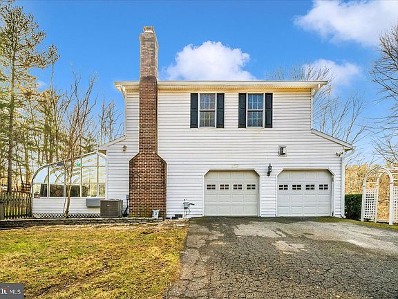 5th image of 12407 Hill Ct
