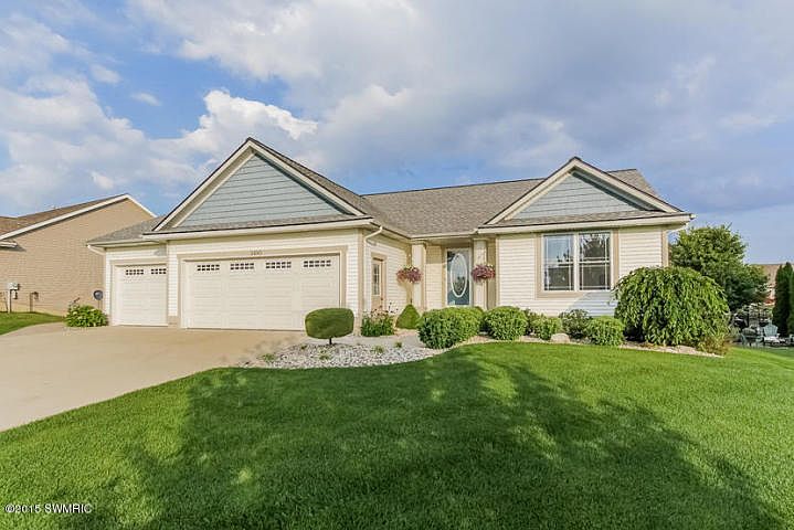 1st image of 3490 Nobb Hill Dr