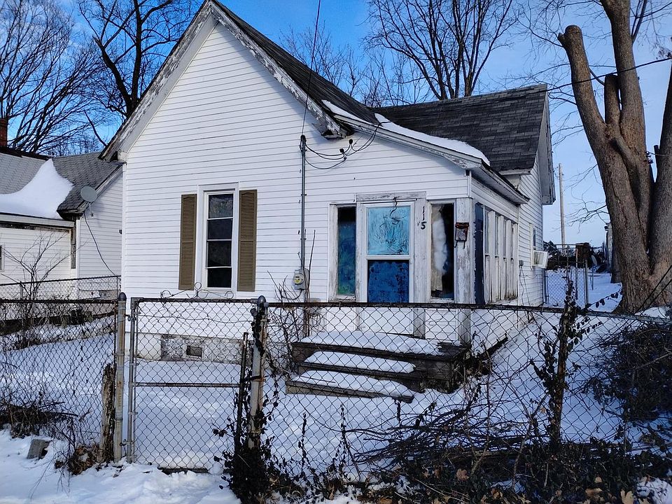 1st image of 115 Warren St