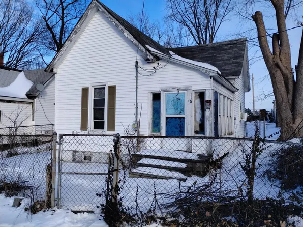 115 Warren St, Anna, IL 62906