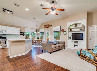 106 Trotter Dr, Georgetown, TX 78626