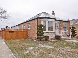 2252 S 23rd Ave, Broadview, IL 60155