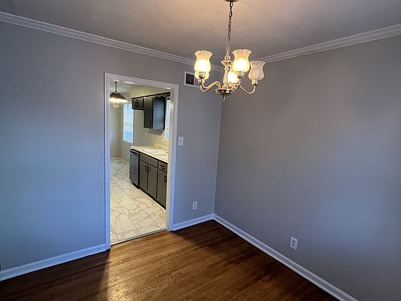 4th image of 1501 Heathcliff Dr