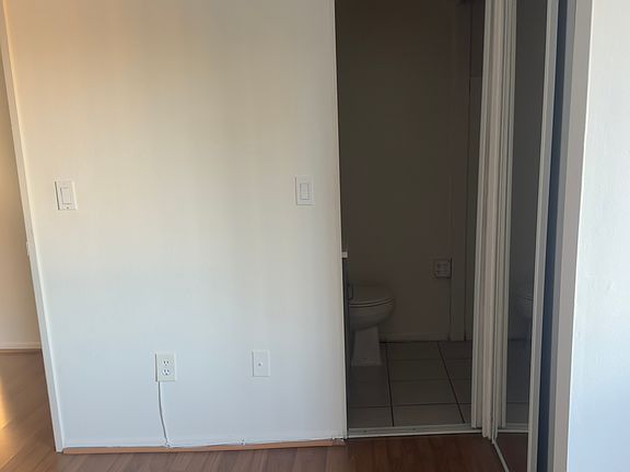 2nd image of 618 E Chestnut St APT 5