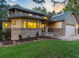 229 Country Bluff Dr, Branson, MO 65616