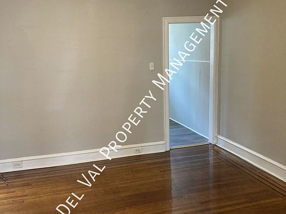 4th image of 6039 Mascher St Unit 1