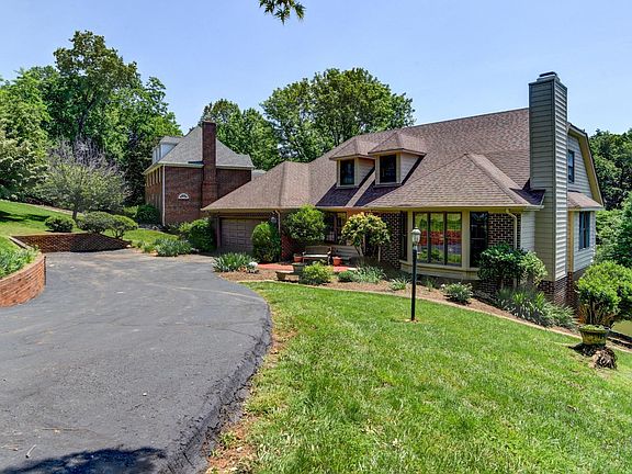 2nd image of 114 Sailview Dr