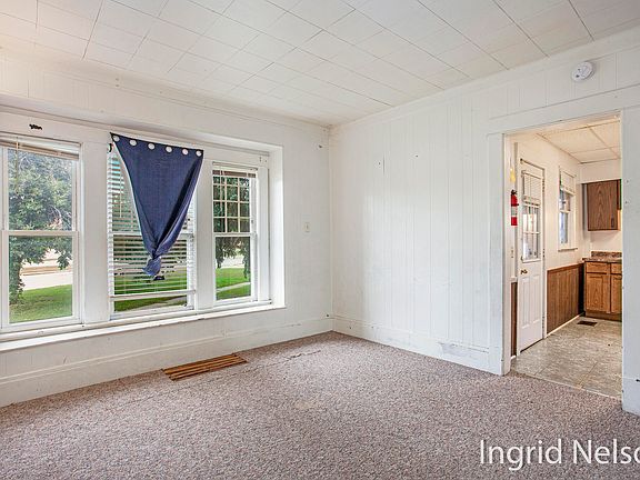 2nd image of 1706 Godfrey Ave SW
