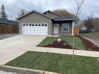 449 Spring Valley Dr, Medford, OR, 97501