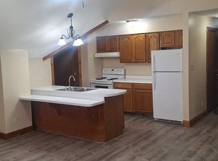 205 E Franklin St APT F, Troy, OH 45373