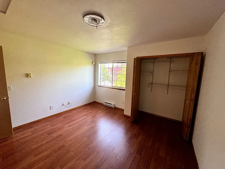 1808 E Sunset Dr #202 — Photo 10