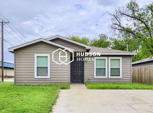 700 E Pecan Ave, Waco, TX 76704