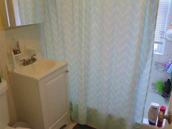 4th image of 21 Chandler St #1R