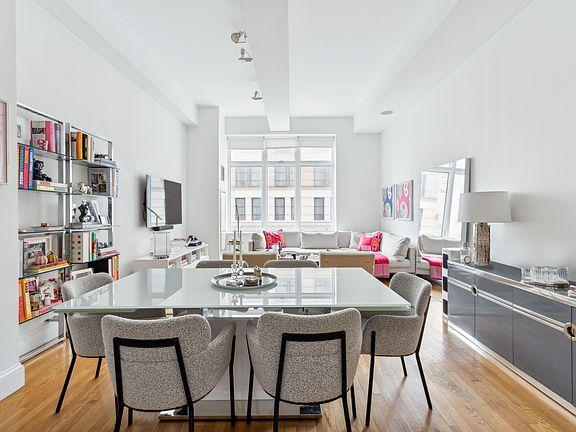 3rd image of 129 Lafayette St APT 3B
