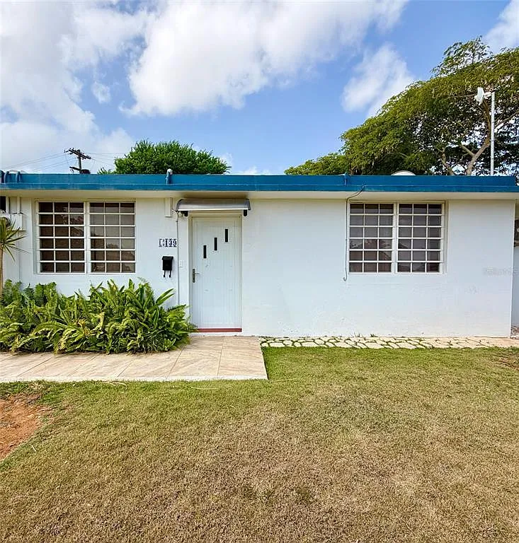 2 bed, 1.0 bath, 1000 sqft, $1,400 — Photo 2