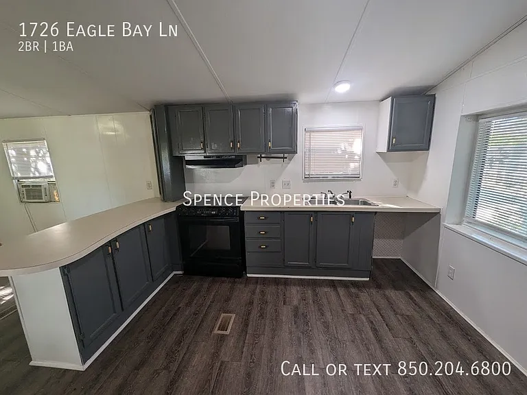 1726 Eagle Bay Ln — Photo 6