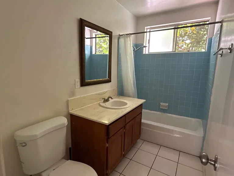 620 N Wilcox Ave — Photo 17