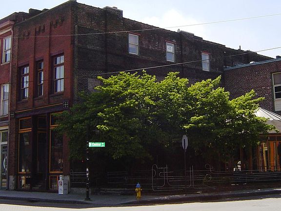 2nd image of 111 N Central St Ste 9