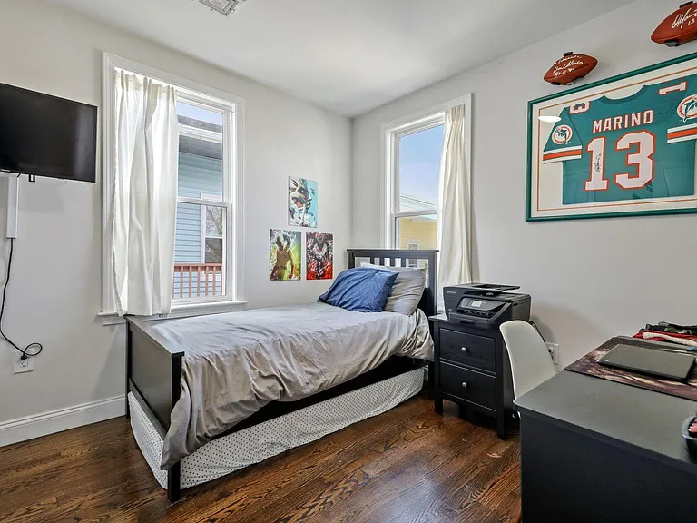 77 Torrey St #3 — Photo 7