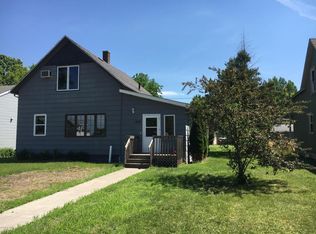 106 4th St NE, Barnesville, MN 56514