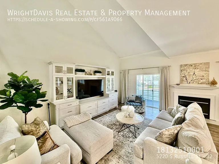 5220 S Russell St #32 — Photo 17