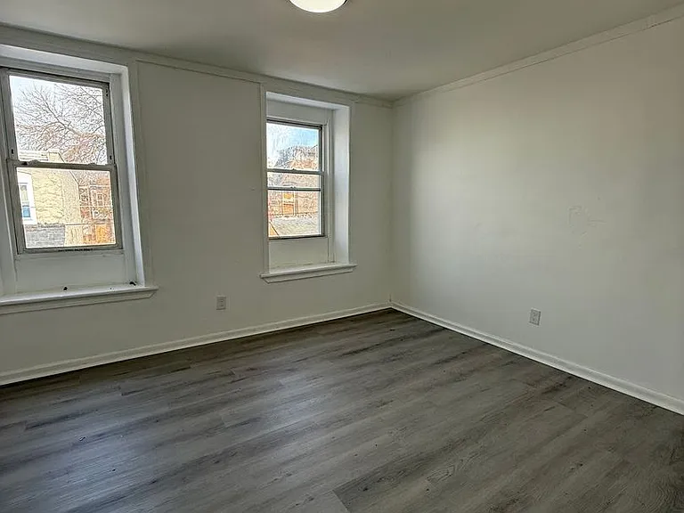 538 Bailey St — Photo 21